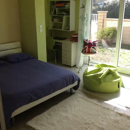 Belle Maison Avec Vue Mer, à Deux Pas De La Coudeville